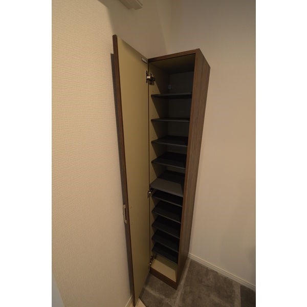 レガーロ名駅ｕｎｏ 玄関