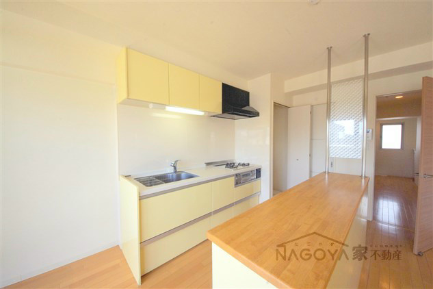 ピオーネ覚王山 キッチン