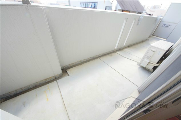 ピオーネ覚王山 ベランダ