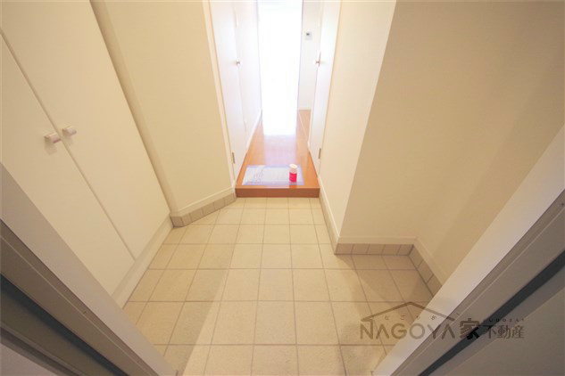 プレディアスタイル白川公園 玄関