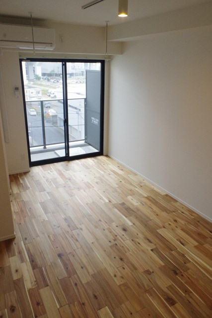 Comfortささしまライブ リビング