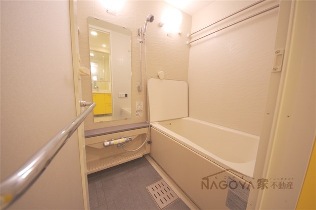 プレサンス久屋大通公園サウス 風呂画像