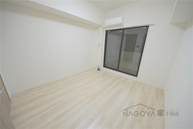 LIBERTA CARINO ベッドルーム