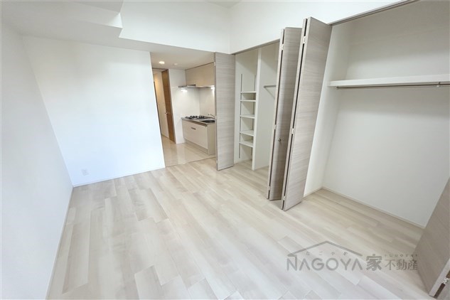 LIBERTA CARINO ベッドルーム