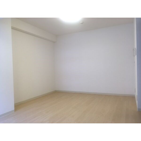 レジデンス御器所スクエア リビング