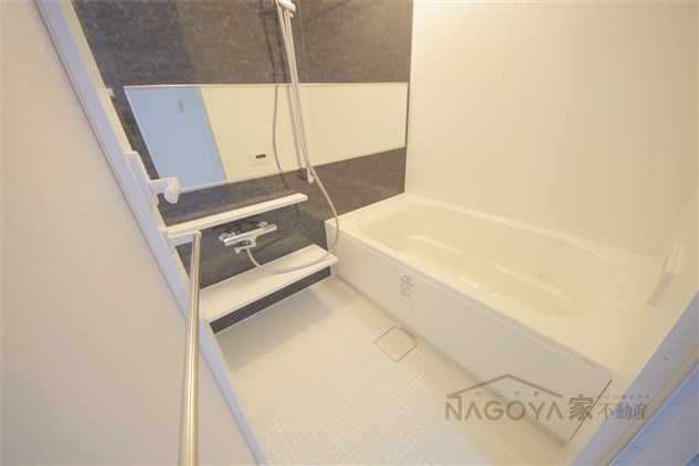 トレヴィ高岳 風呂画像