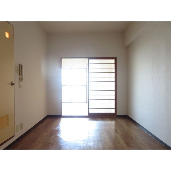 ヴィラ・グリーンボール リビング