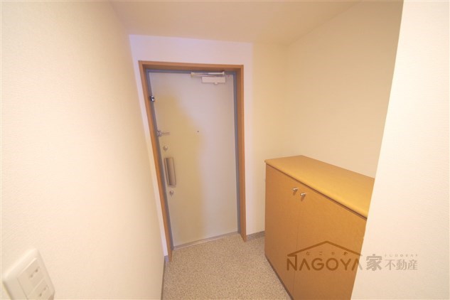 グラン・アベニュー名駅南 玄関