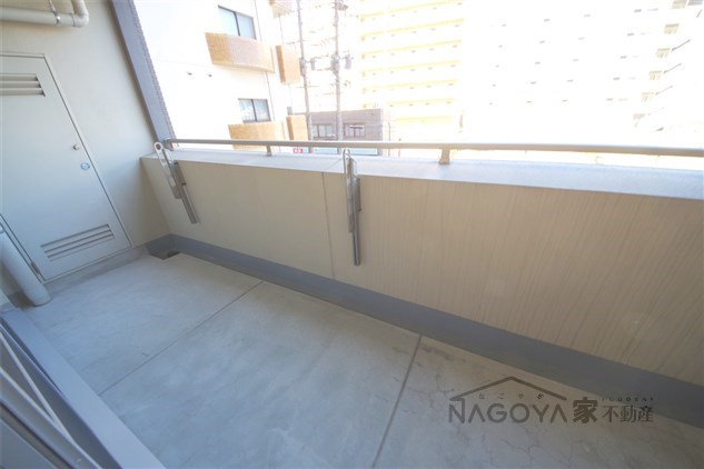 グラン・アベニュー名駅南 ベランダ