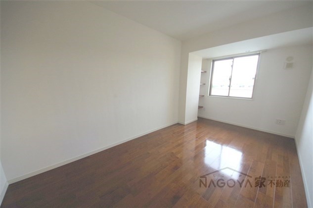 プライムメゾン富士見台 ベッドルーム