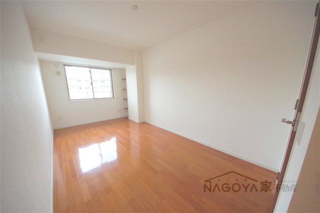 プライムメゾン富士見台 ベッドルーム