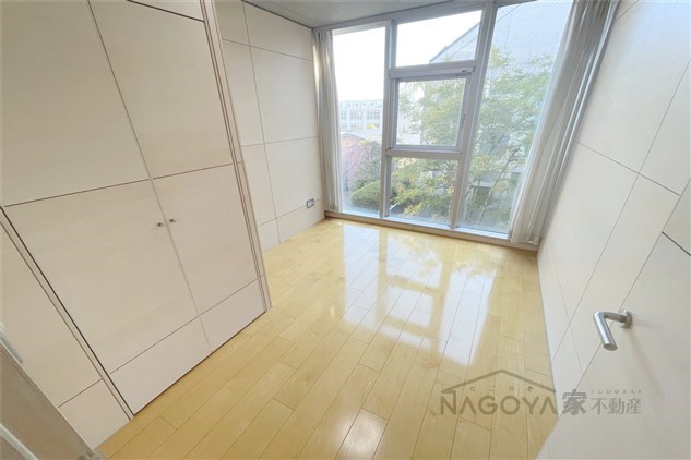 ＶＩＳＣＯＮＴＩ覚王山 ベッドルーム