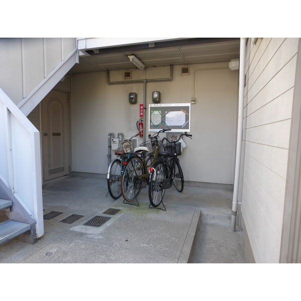 エステイト桐原 その他外観2