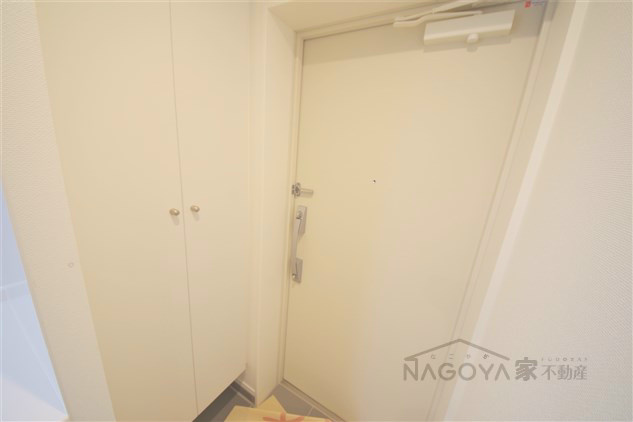 ＣＯＺＹ大曽根 玄関