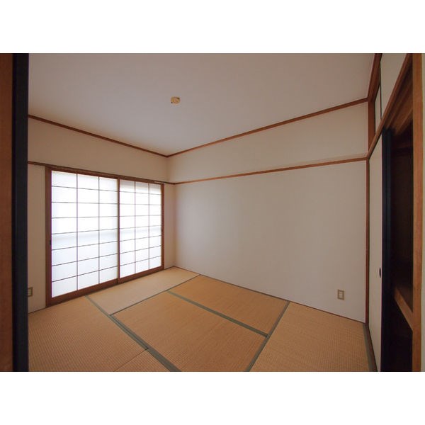 ヒルトップ東山 ベッドルーム