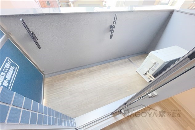 プレサンス久屋大通公園セラフィ ベランダ