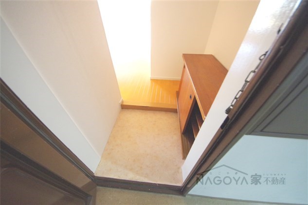 ライオンズマンション千種 玄関