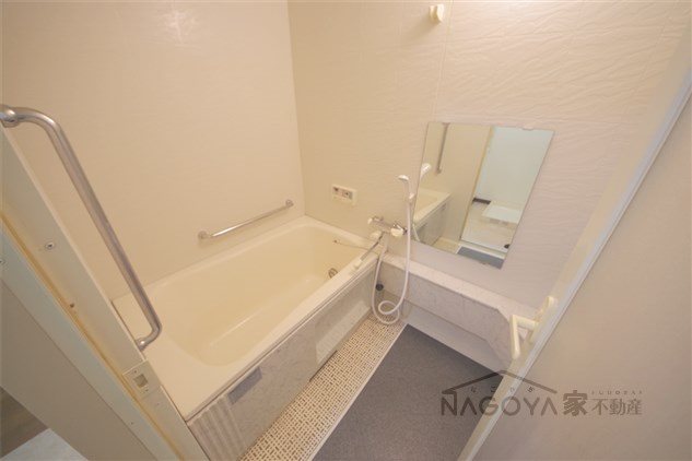 グランシャリオ名駅南 風呂画像