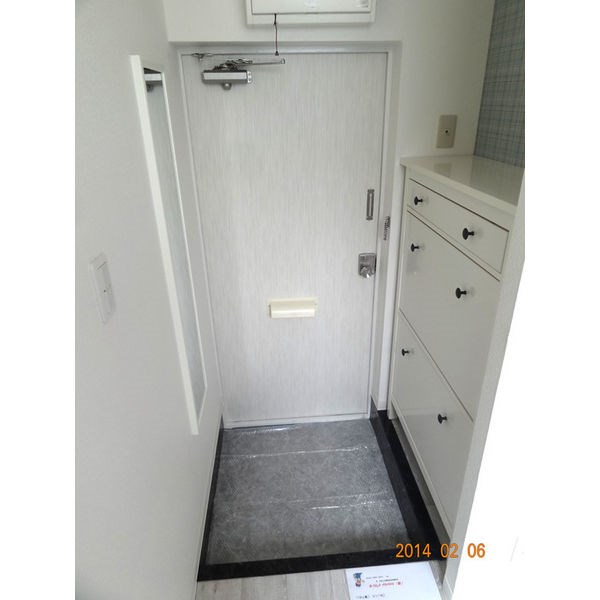 スタービル 玄関