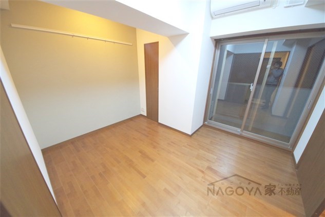 セレニティー名駅西 ベッドルーム