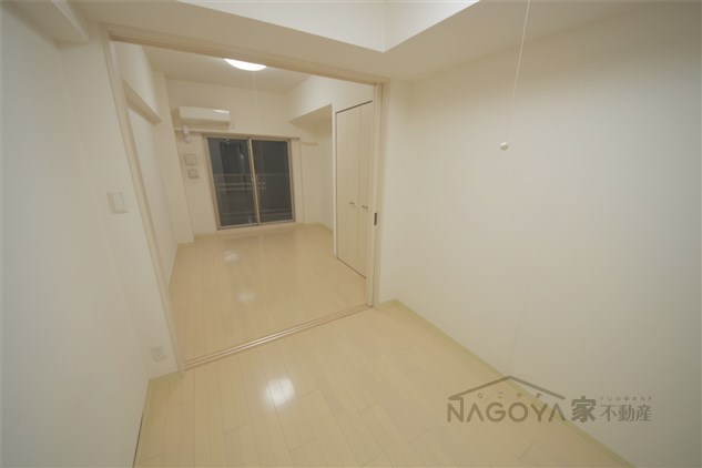 エステムプラザ名古屋駅前プライムタワー リビング