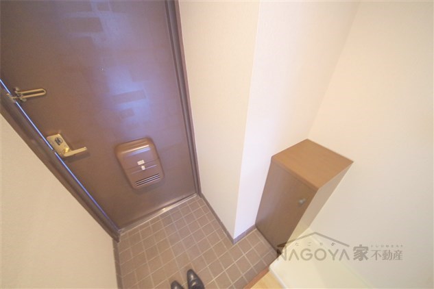 シティライフ覚王山 玄関