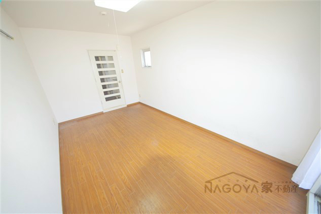 ハイシティ岩田 ベッドルーム