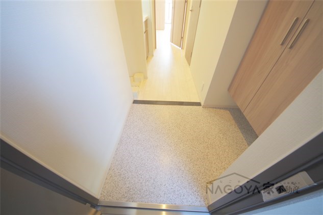 パークアクシス名古屋山王 玄関