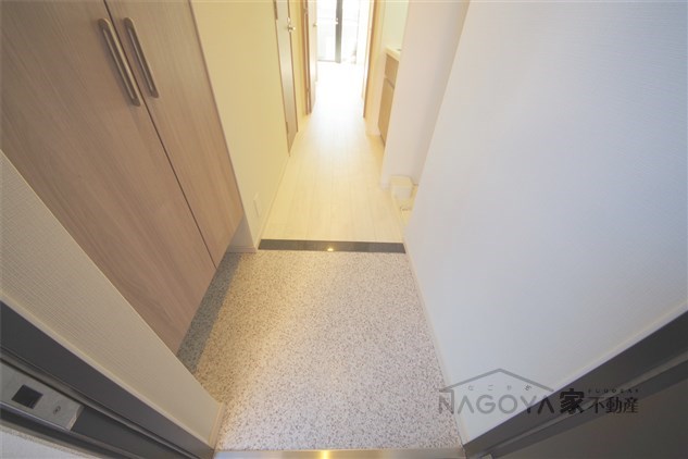 パークアクシス名古屋山王 玄関