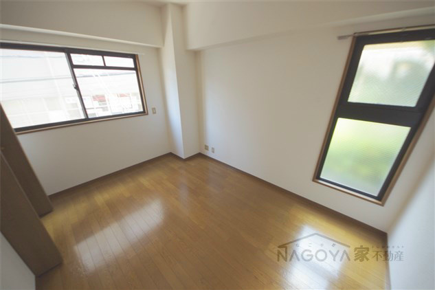 ふぁみーゆ月見坂 ベッドルーム