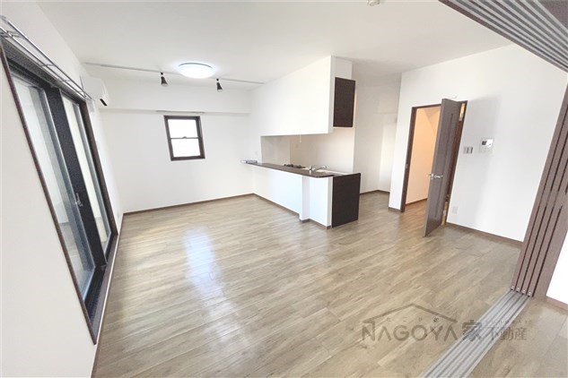 D－アパートメント泉 リビング