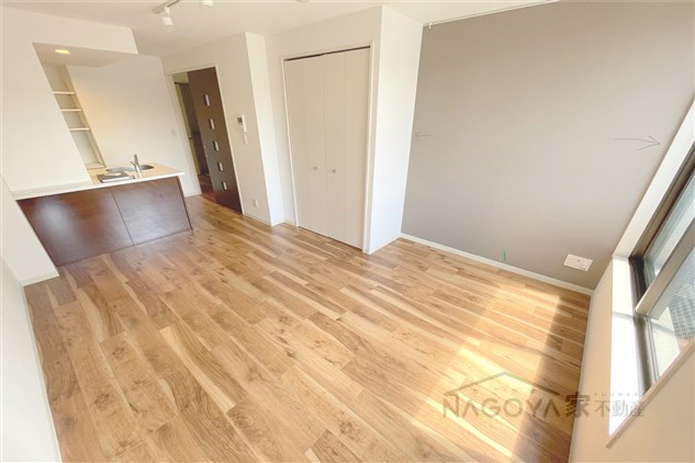 WELL COURT KANDA リビング