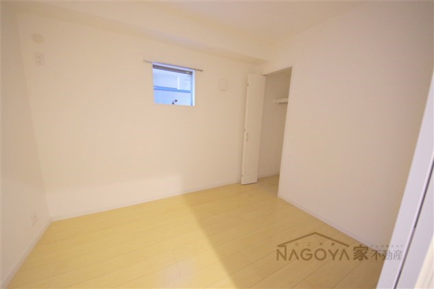 クラージュ平安 ベッドルーム