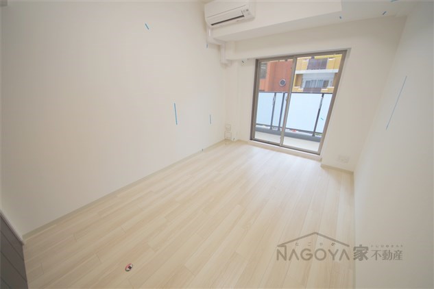 エステムコート名古屋栄プレシャス リビング