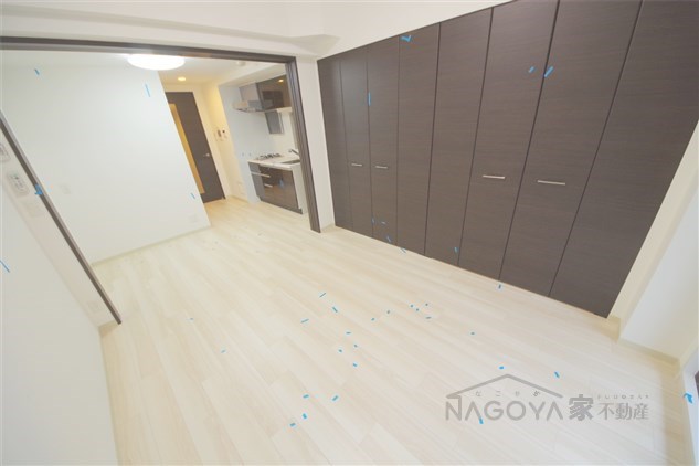 エステムコート名古屋栄プレシャス リビング