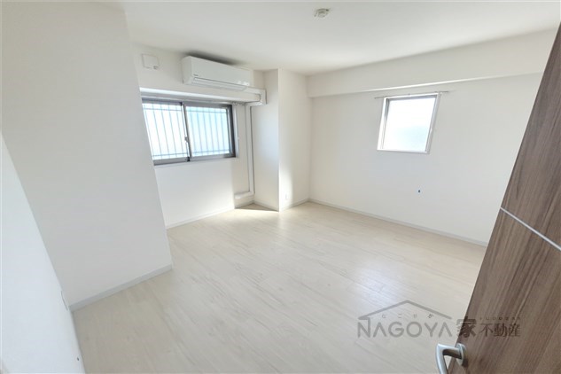 プレスティ則武 ベッドルーム