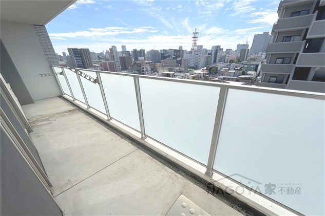 プレスティ則武 ベランダ