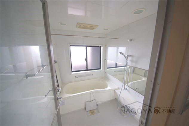 千種タワーヒルズ 風呂画像