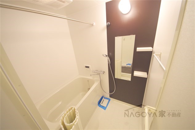 CATTLEYA　GARDEN 風呂画像