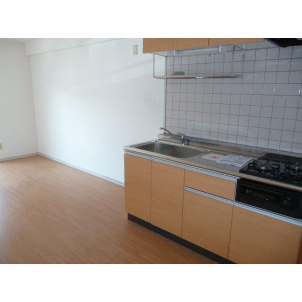 エステート垣戸 キッチン