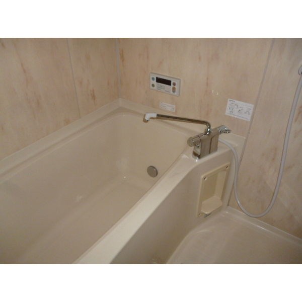 エステート垣戸 風呂画像