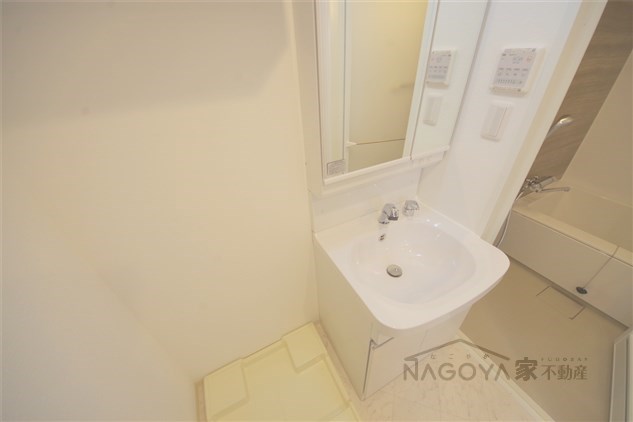 L&amp;#39;Allure その他1