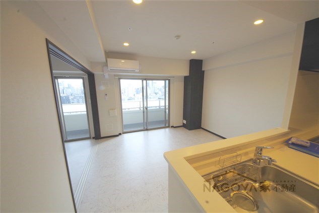 リンパクマンション リビング