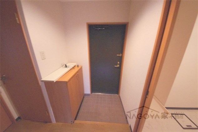 ＣＡＳＡ　ＮＩＳＨＩＫＡＷＡ 玄関