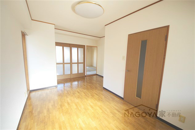 アミティヤスダ リビング