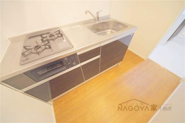 カーサ９名駅 キッチン