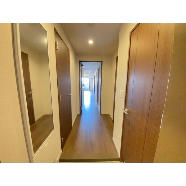 JMFレジデンス名駅南 玄関