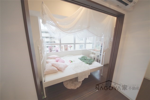 プレミアムコート葵 ベッドルーム