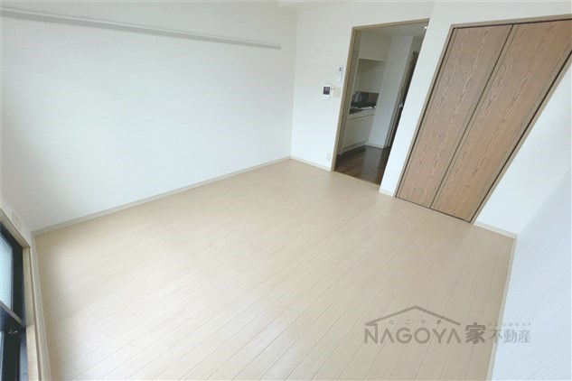 セピアコート ベッドルーム