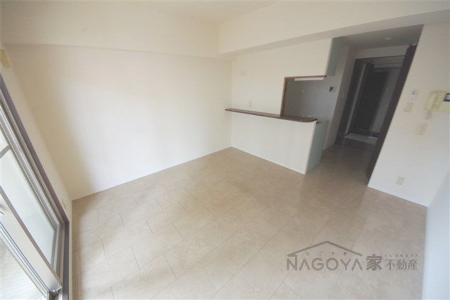 セオークス明道町 リビング